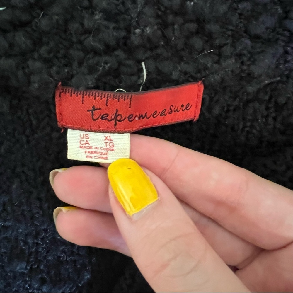 Women's Vintage XL Tapemeasure Black Snap Button Sweater - Picture 5 of 6
